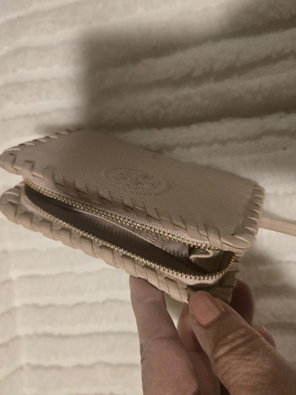 Tory Burch Whipstitch Leather Zip Wallet - Blush